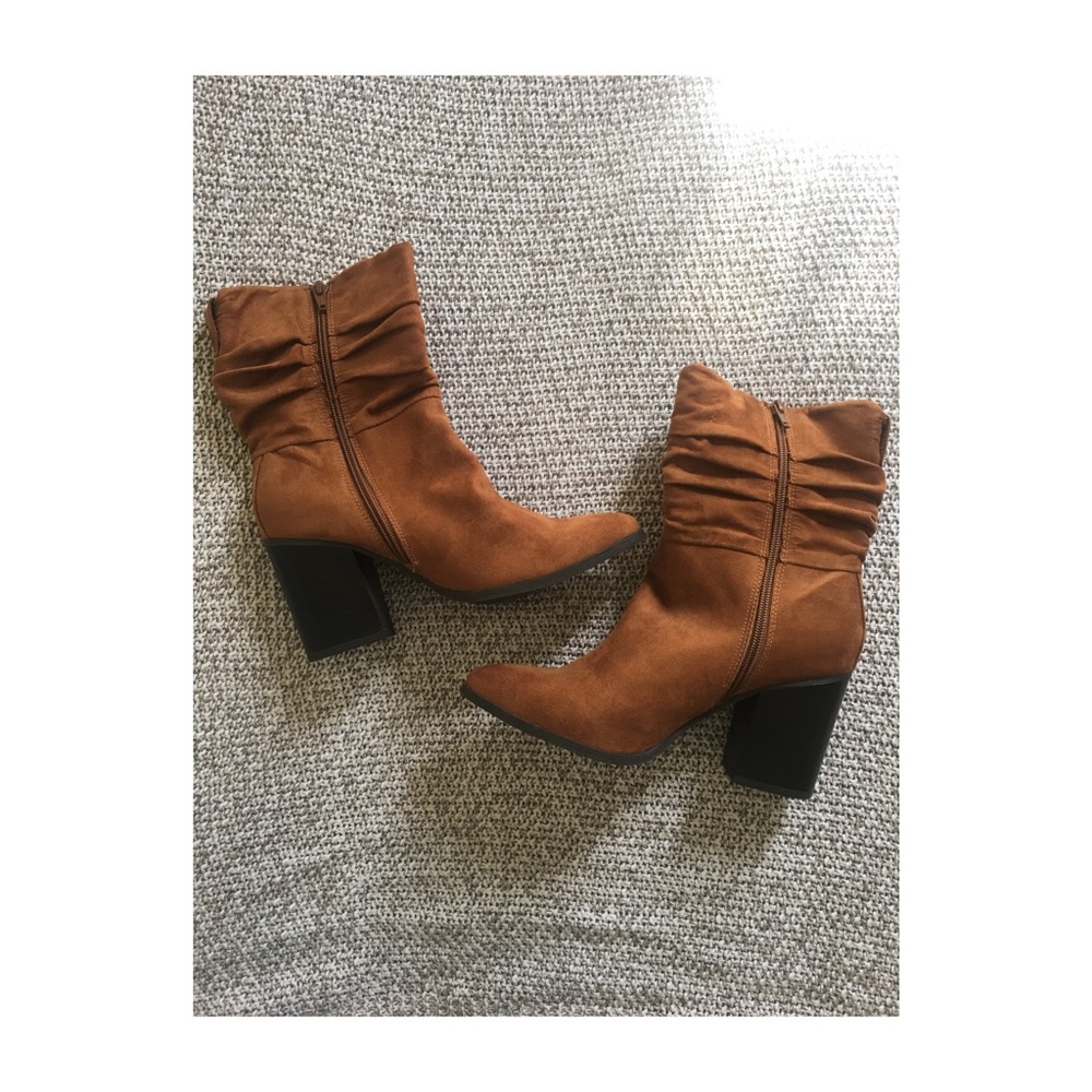 Apt. 9 Faux Suede Boots